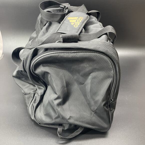 Adidas Defender Duffle Bag Gym Athletic Workout Black/Gold 21x11x11 Medium Size - Picture 7 of 11